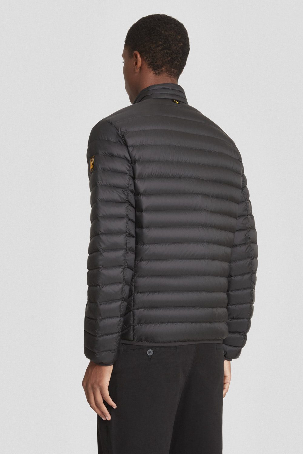 Piumino Uomo Nero 100 Grammi Piuma 800 Fill Power Senza Cappuccio