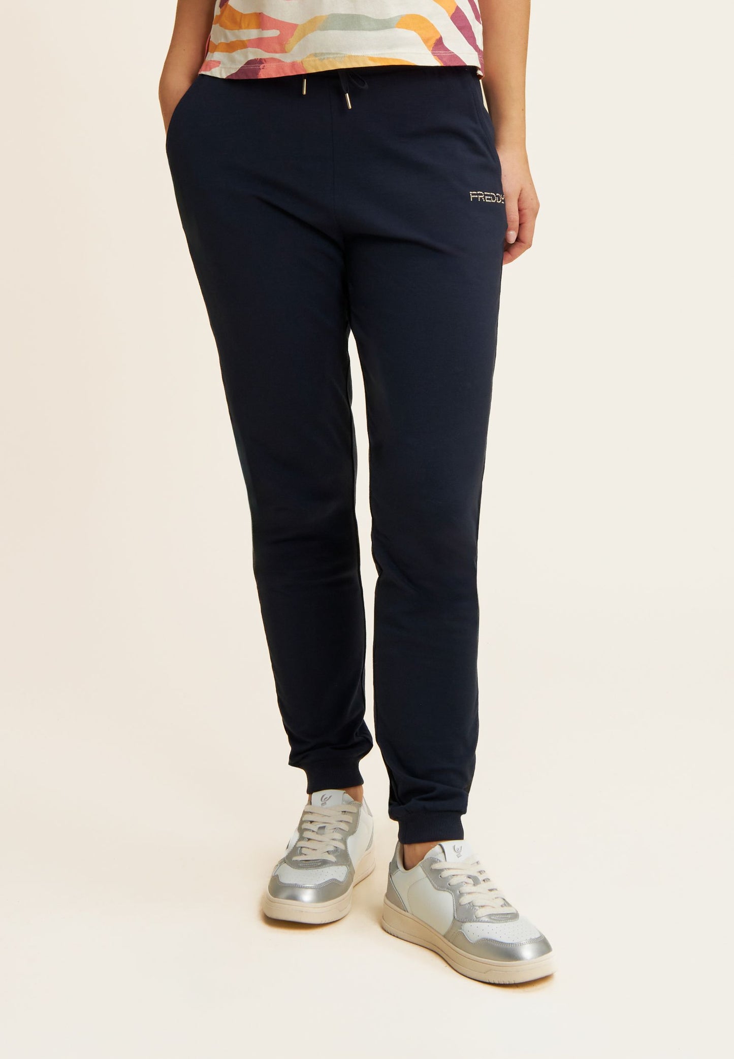 Pantaloni in jersey con fondo a polsino in costina