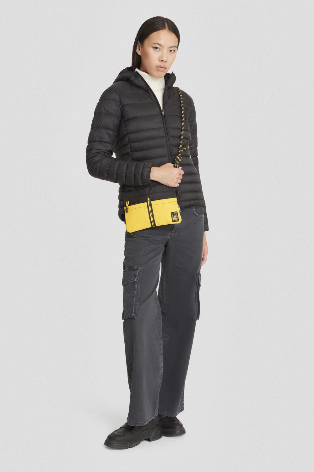 Piumino corto nero trapuntato FLORA 5.0