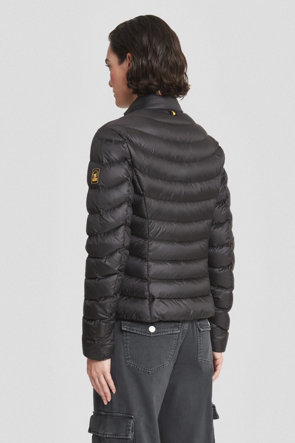 Piumino leggero nero senza cappuccio PISKA