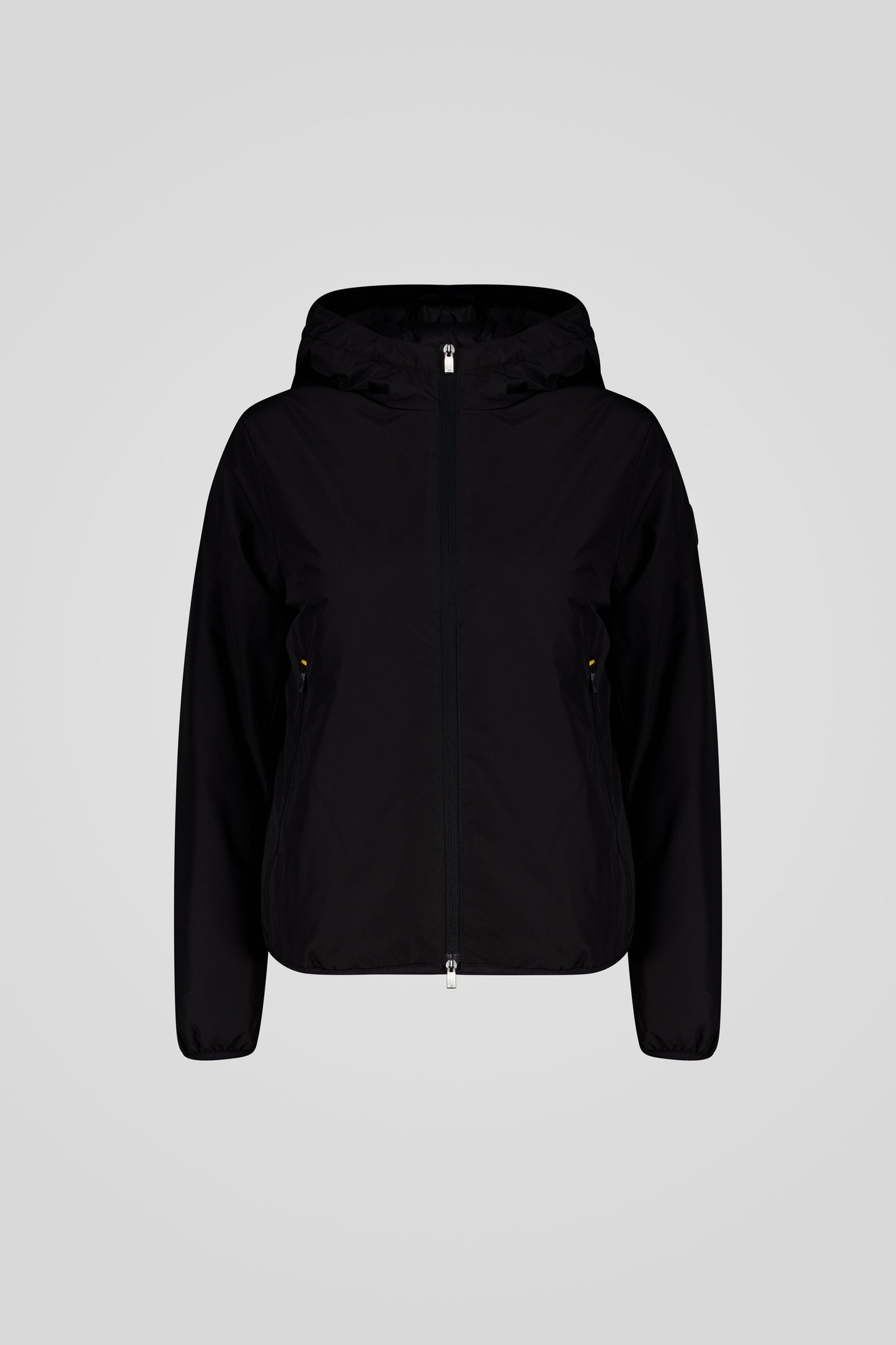 Giacca imbottita nera  con cappuccio