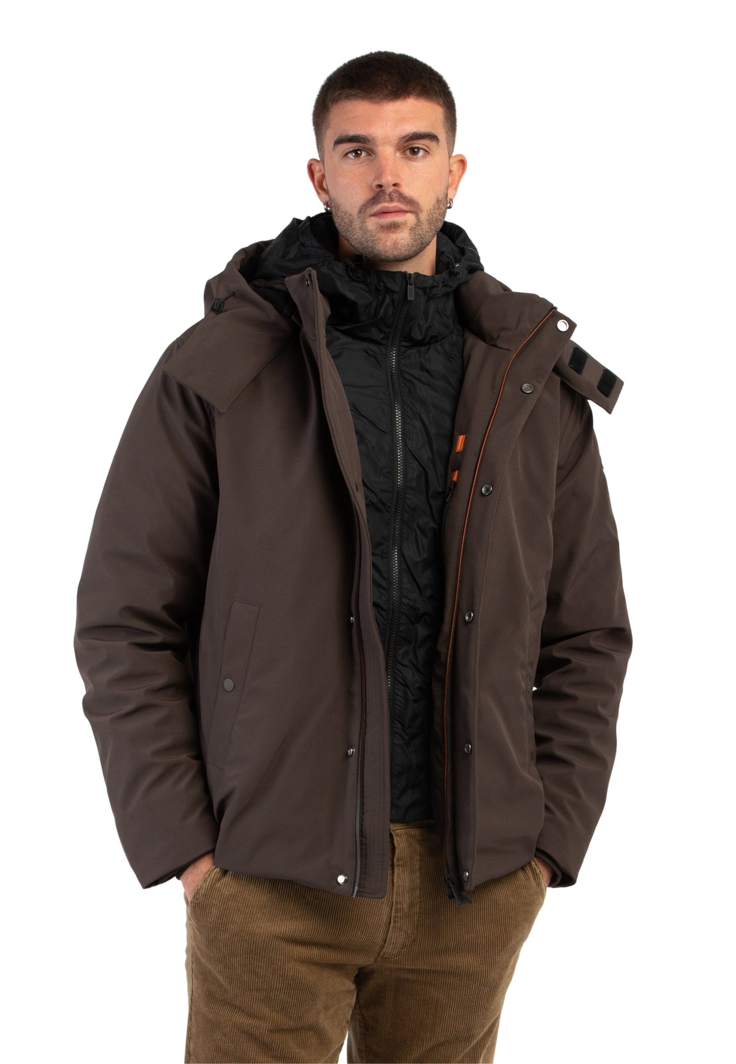 PENDER – Giacca in softshell marrone con cappuccio e pettorina staccabili