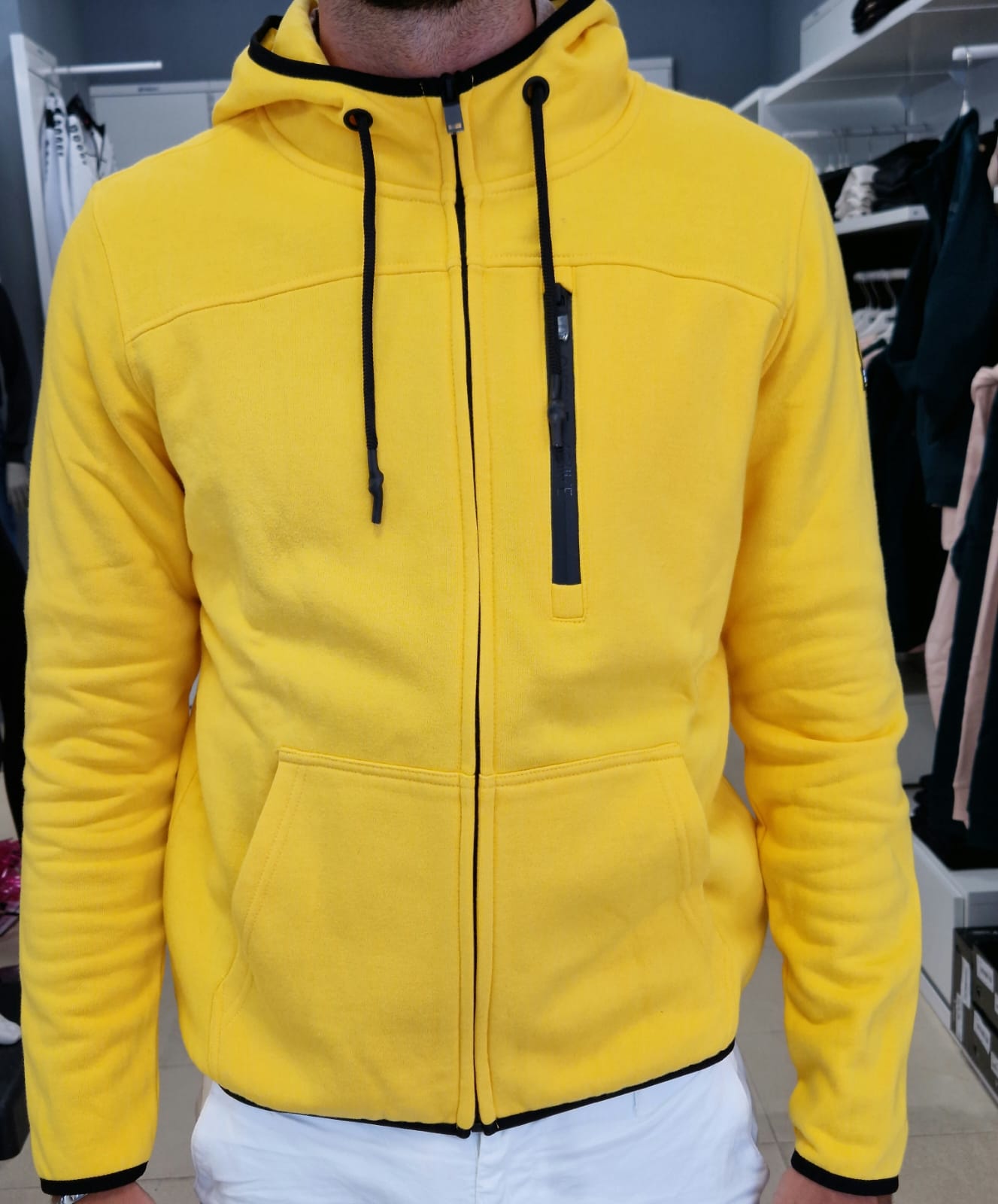 YURI – Felpa Liger yellow con zip Ciesse piumini